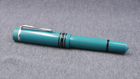 Knickerbocker - Medium - SEM Petrol and black ebonite - #6 nib
