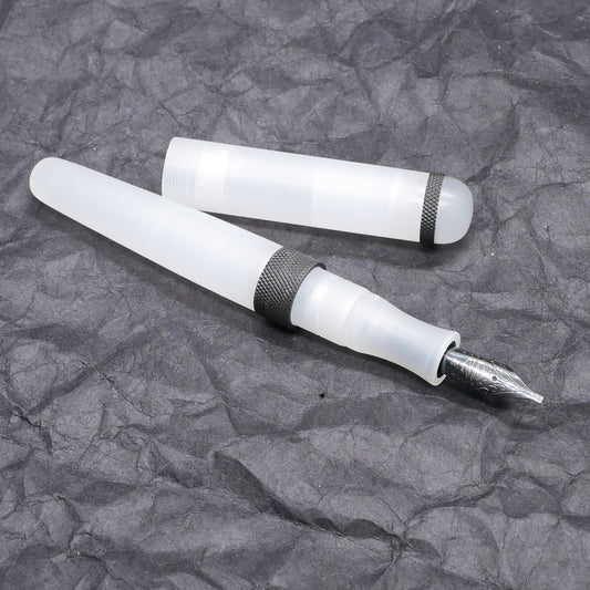 Majestic - Medium - Ghost white acrylic and black knurled rings - #6 nib