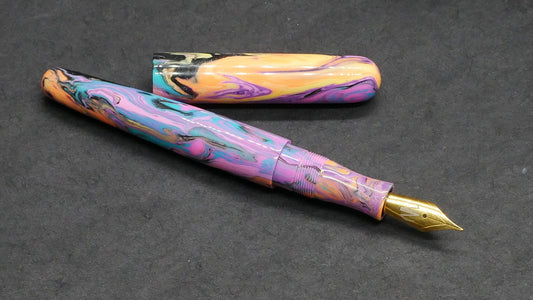 Majestic - Small - Carolina Pen Co Hot 90s resin - #6 nib