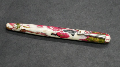 Majestic - Small - Carolina Pen Co Ivory Roses resin, d2 - clip - #6 nib