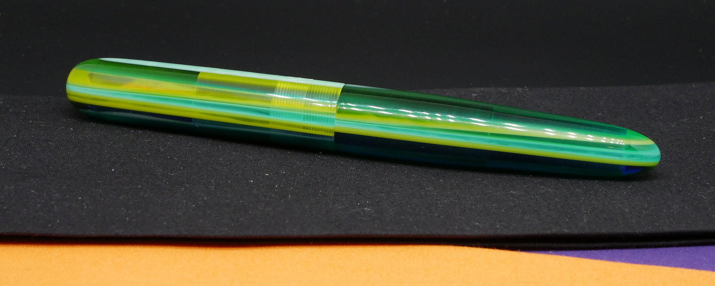 Majestic - Medium - D Squared Kelp Stripe resin - #6 nib