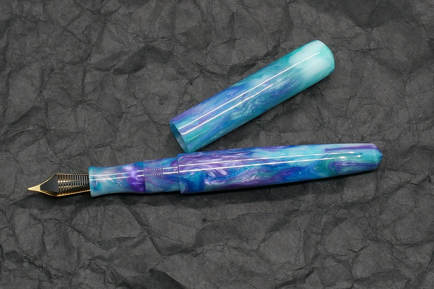 Moody - Small – D Squared Glacial Borealis resin - Feb21 - #6 nib