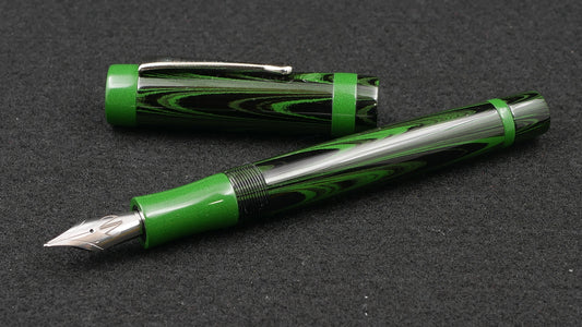 Orville - Medium - Nikko ripple and solid Light Green ebonite - clip - Jowo #6 nib