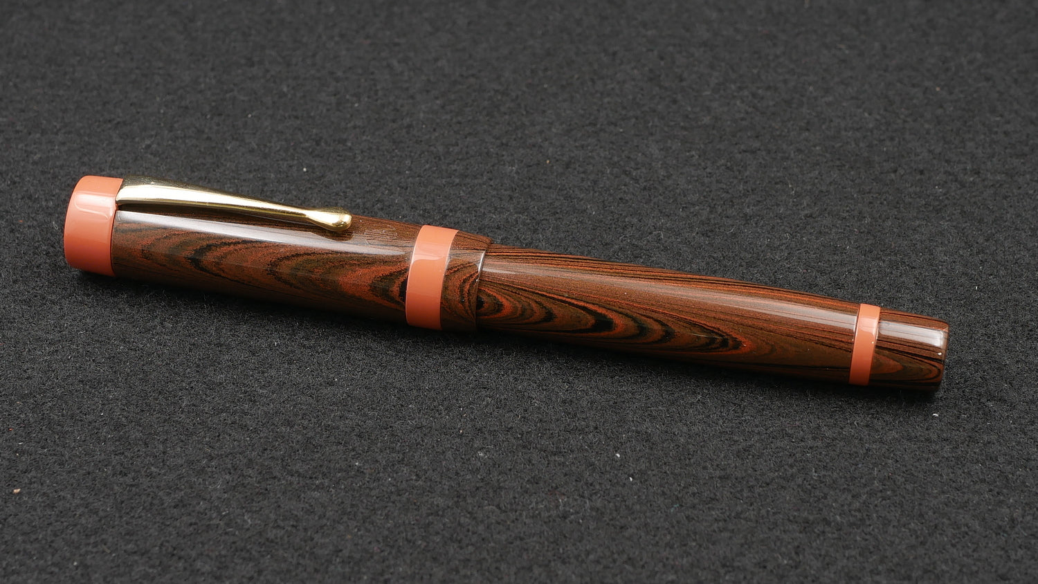 Orville - Medium - Nikko 3 ripple Vintage Orange & solid Orange ebonite - clip - Jowo #6 nib
