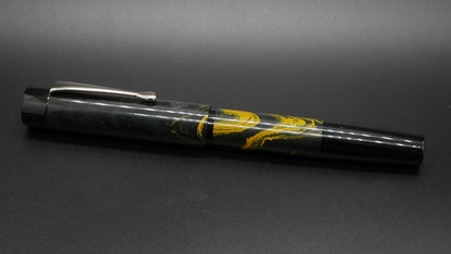 Orville - medium - Black acrylic & Wasp ebonite, doublet - clip - Jowo #6 nib