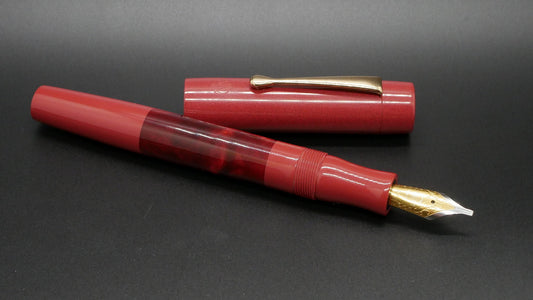 Orville - medium - Red Resins, doublet - clip - Jowo #6 nib