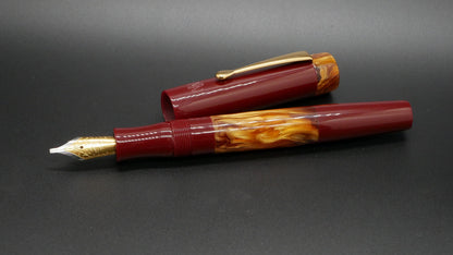 Orville - medium - Urushi red acrylic and Corrl Creations brown tortoise, doublet - clip - Jowo #6 nib