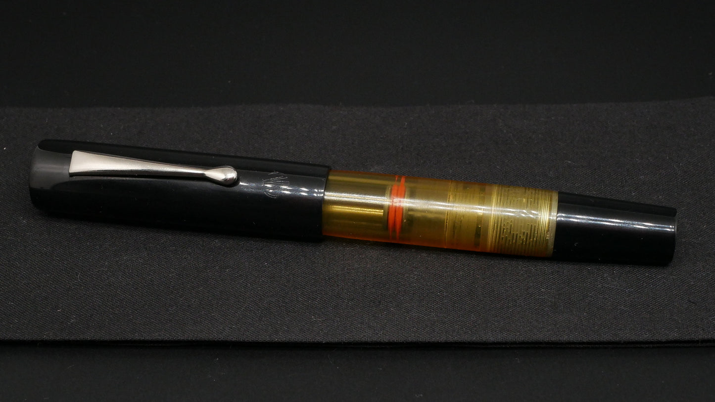 Orville - Large - Black and amber ultem - clip - piston - #6 nib