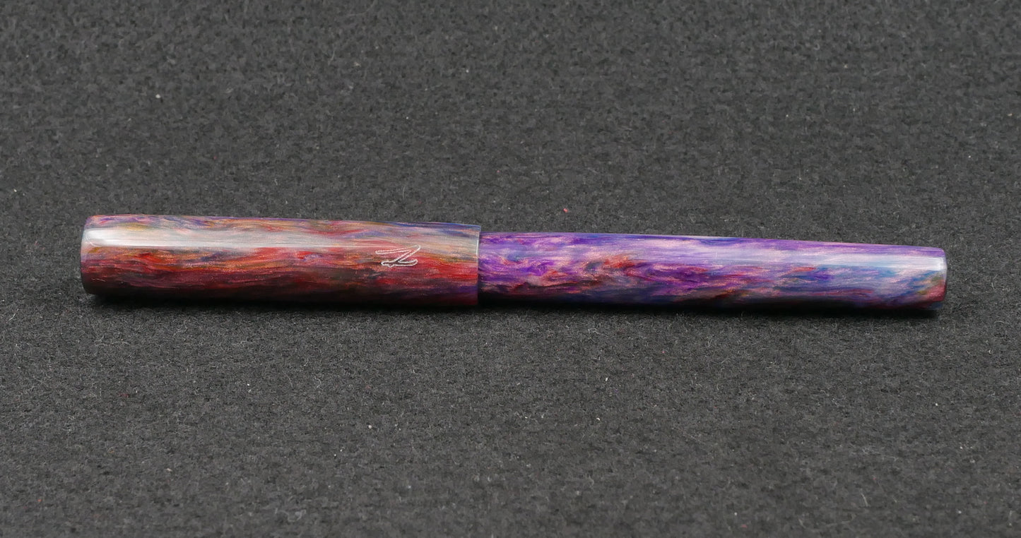 Orville - slim - Linear Purple resin - #6 nib