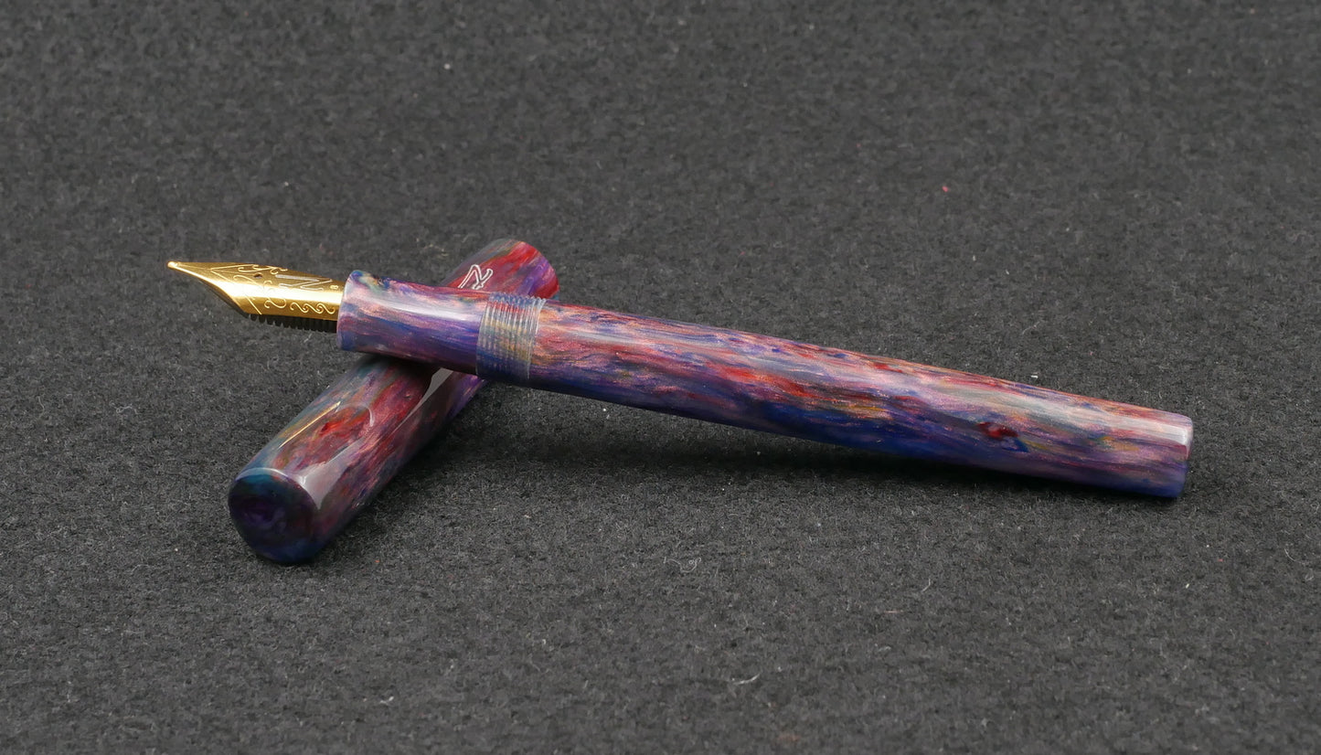 Orville - slim - Linear Purple resin - #6 nib