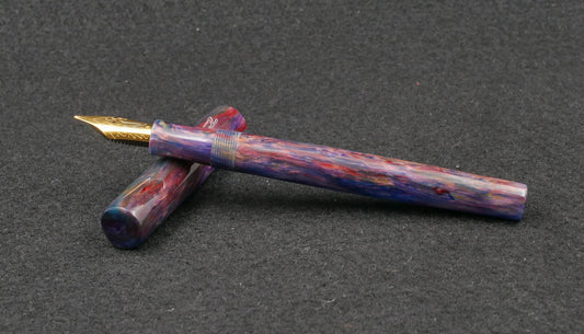 Orville - slim - Linear Purple resin - #6 nib