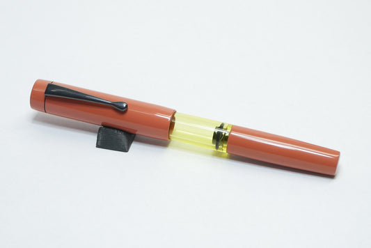Orville - small - SEM Cumberland Orange ebonite - Jowo #6 - Syringe fill