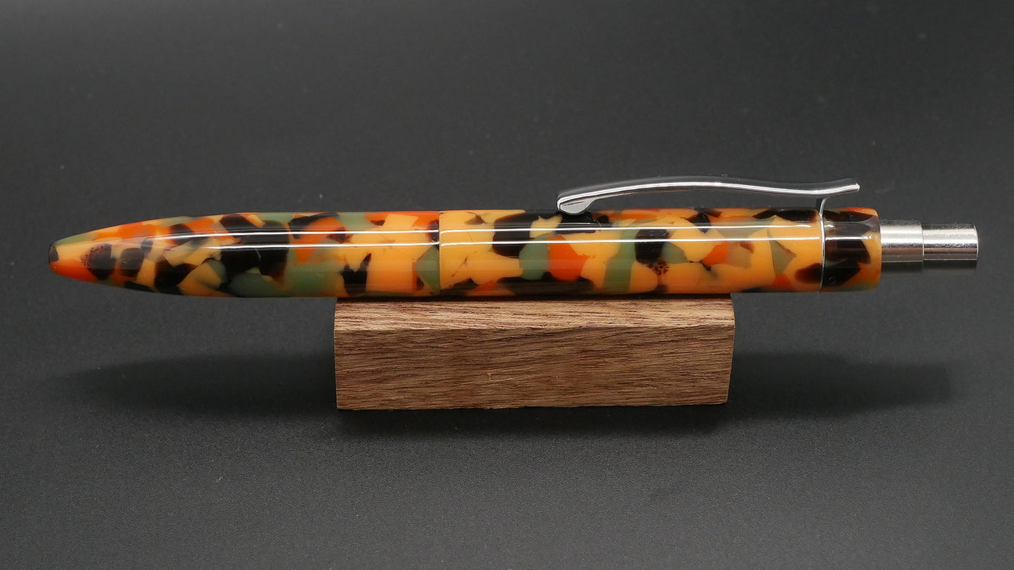 Preston Ballpoint - Italian Jester acrylic - clip (3)