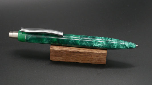 Preston Ballpoint - Mutt Blanks Avocado resin - clip