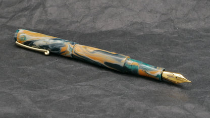Preston fountain pen - slim  - Corrl Skull Bluff resin - clip - Jowo #6 nib