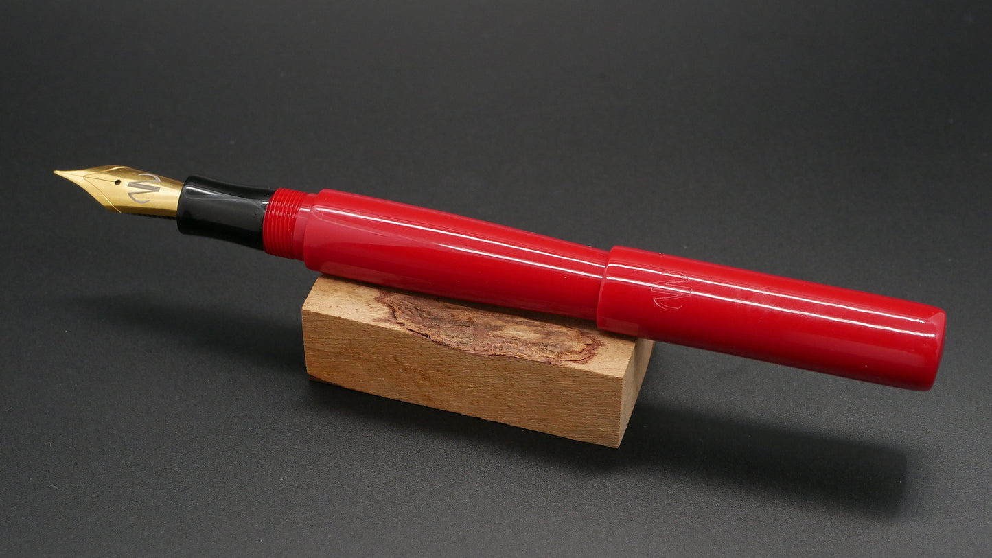 Preston fountain pen  - slim - Mid - solid Red and Black acrylic - Jowo #6 nib - Short carts only