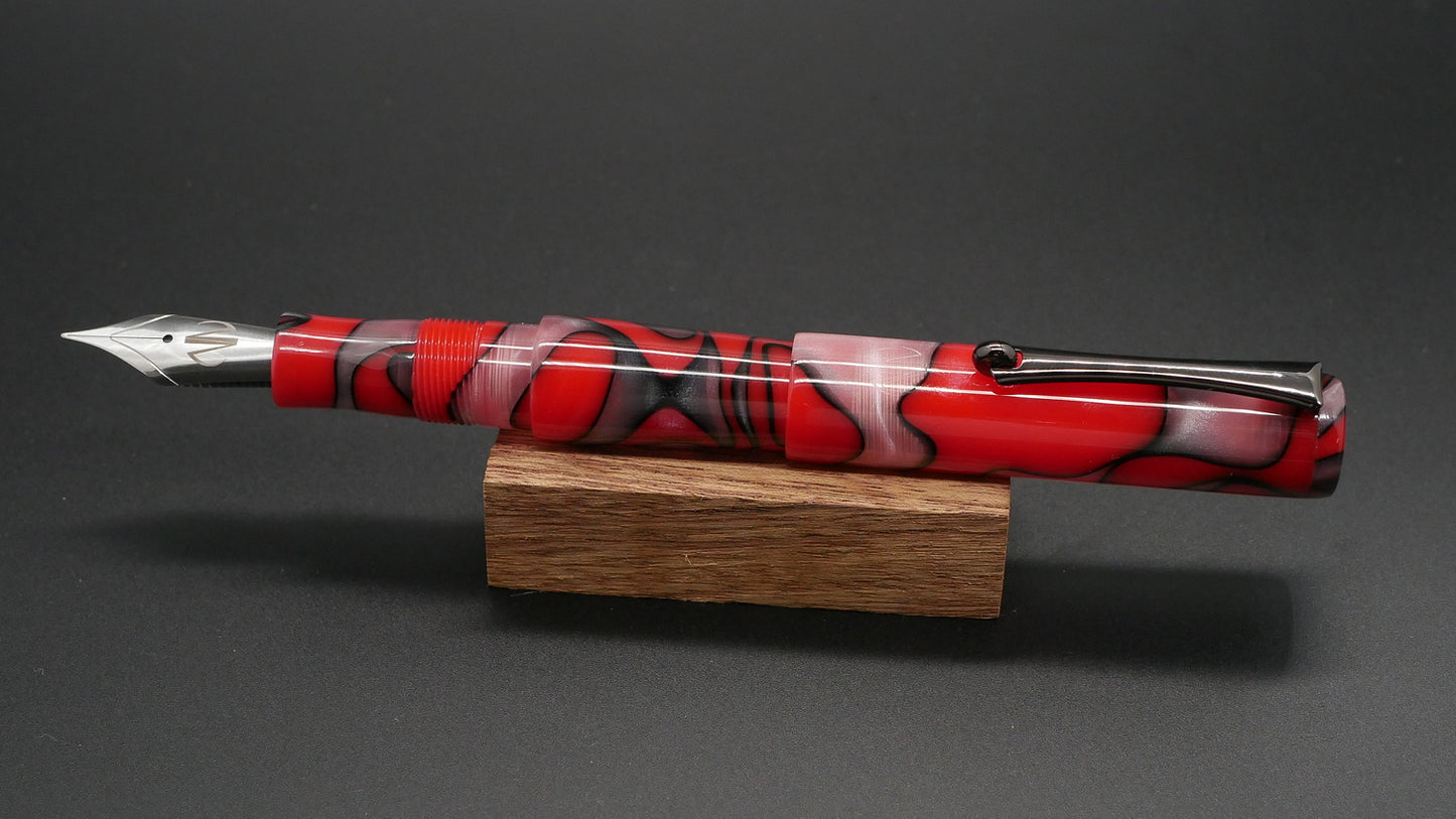 Preston fountain pen  - slim - Shorty - Red swirls acrylic - clip - Jowo #6 nib