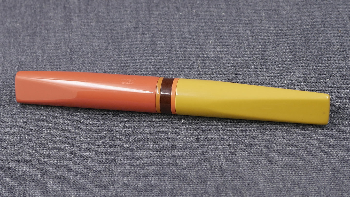 Prospector - Medium - SEM Yellow, Cumberland, Honey, Mud ebonites - Jowo #6 nib