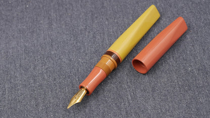 Prospector - Medium - SEM Yellow, Cumberland, Honey, Mud ebonites - Jowo #6 nib