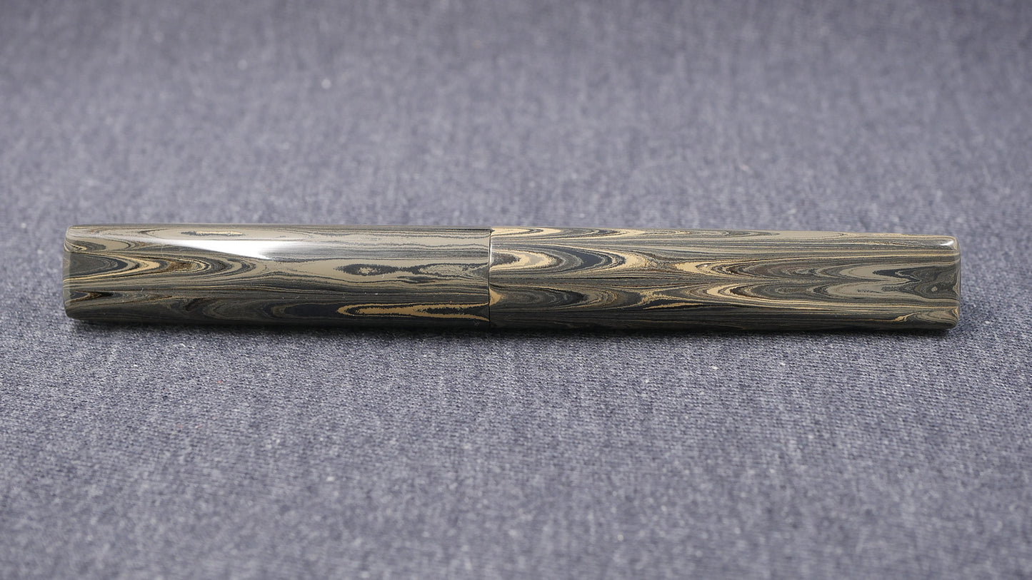 Prospector - Medium - SEM Male ripple ebonite - Jowo #6 nib