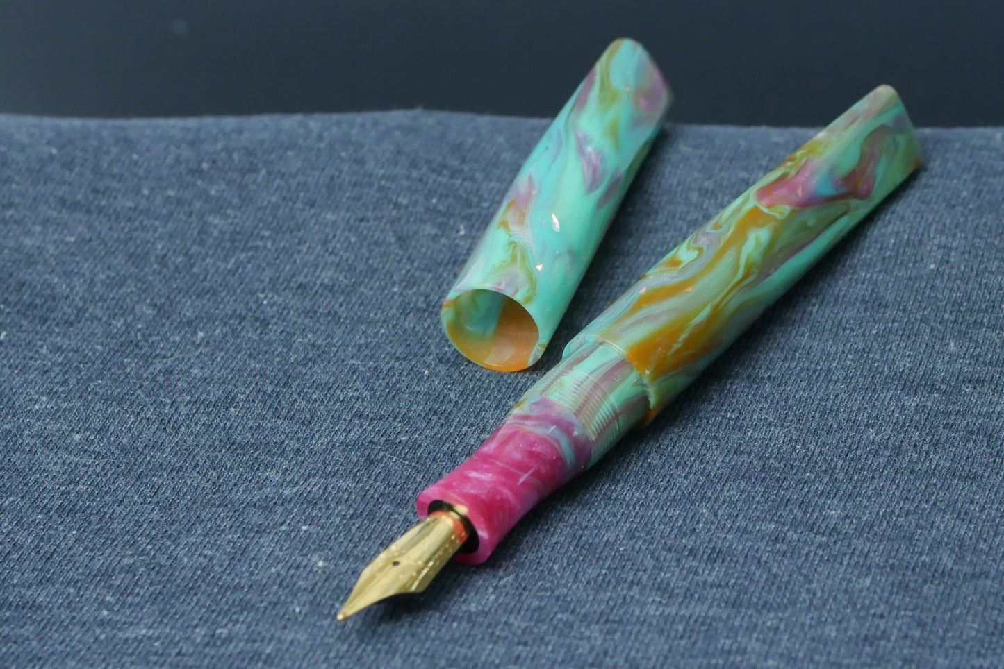 Prospector - Medium - Papa J Sherbet Swirl