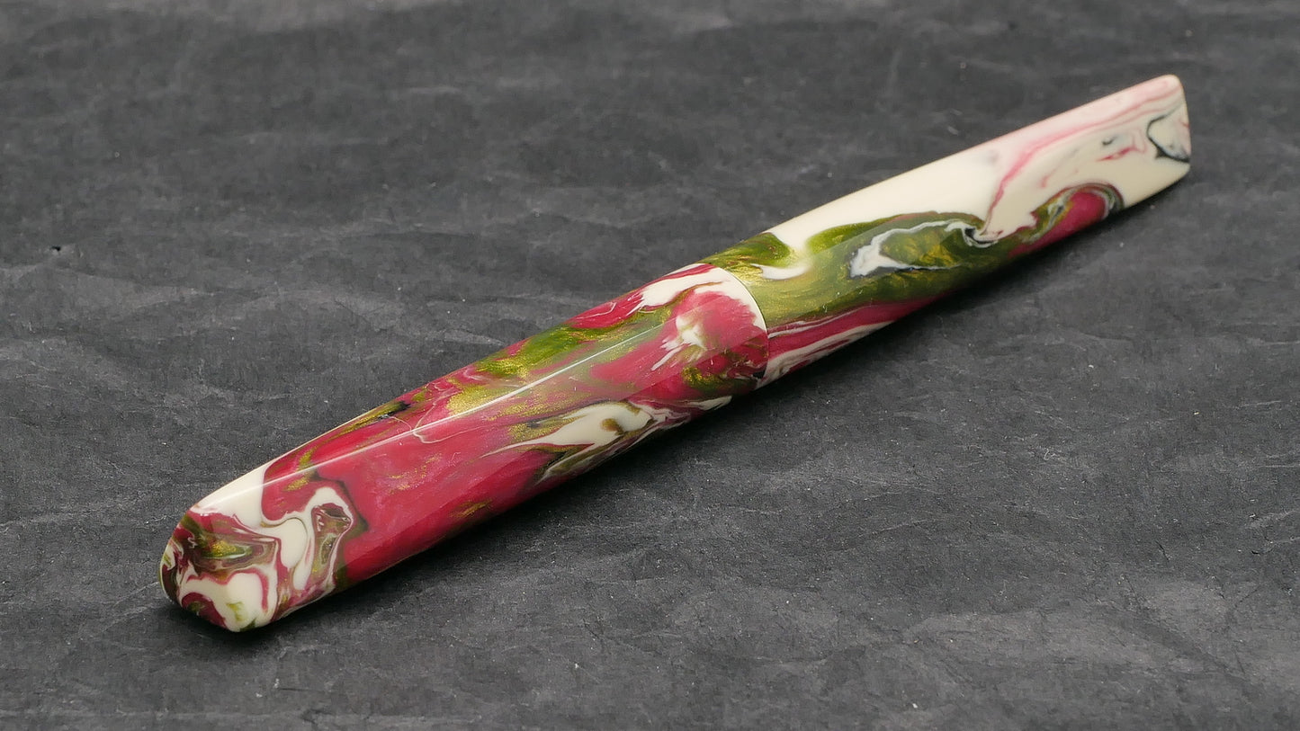 Prospector - Slim - Carolina Pen Co resin, Ivory Roses - #6 nib