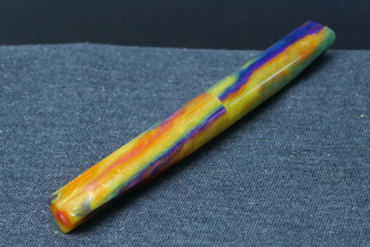 Prospector - Medium - D2 Rainbow resin