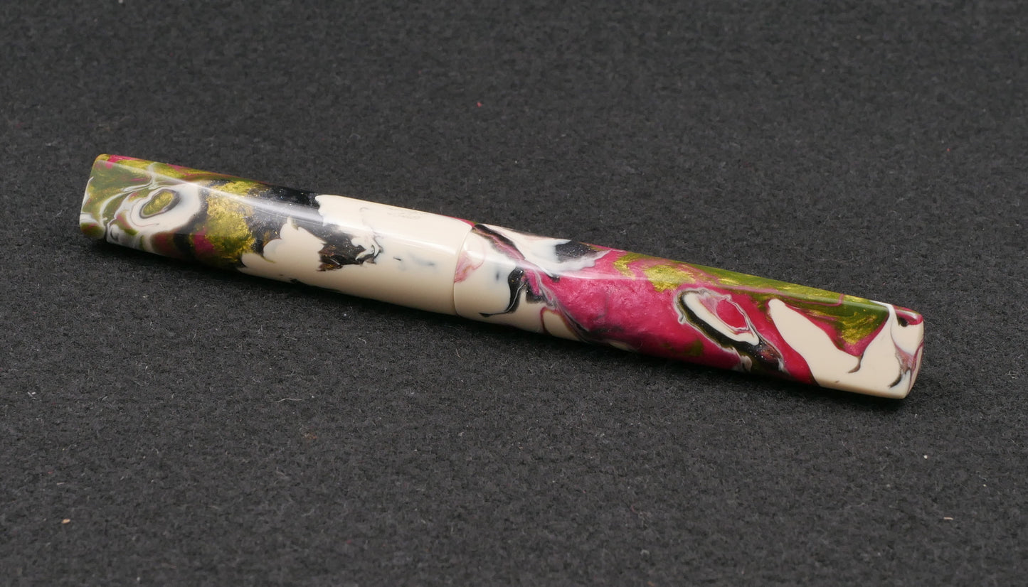 Prospector - Medium - Brooks Ivory Roses resin - Jowo #6 nib