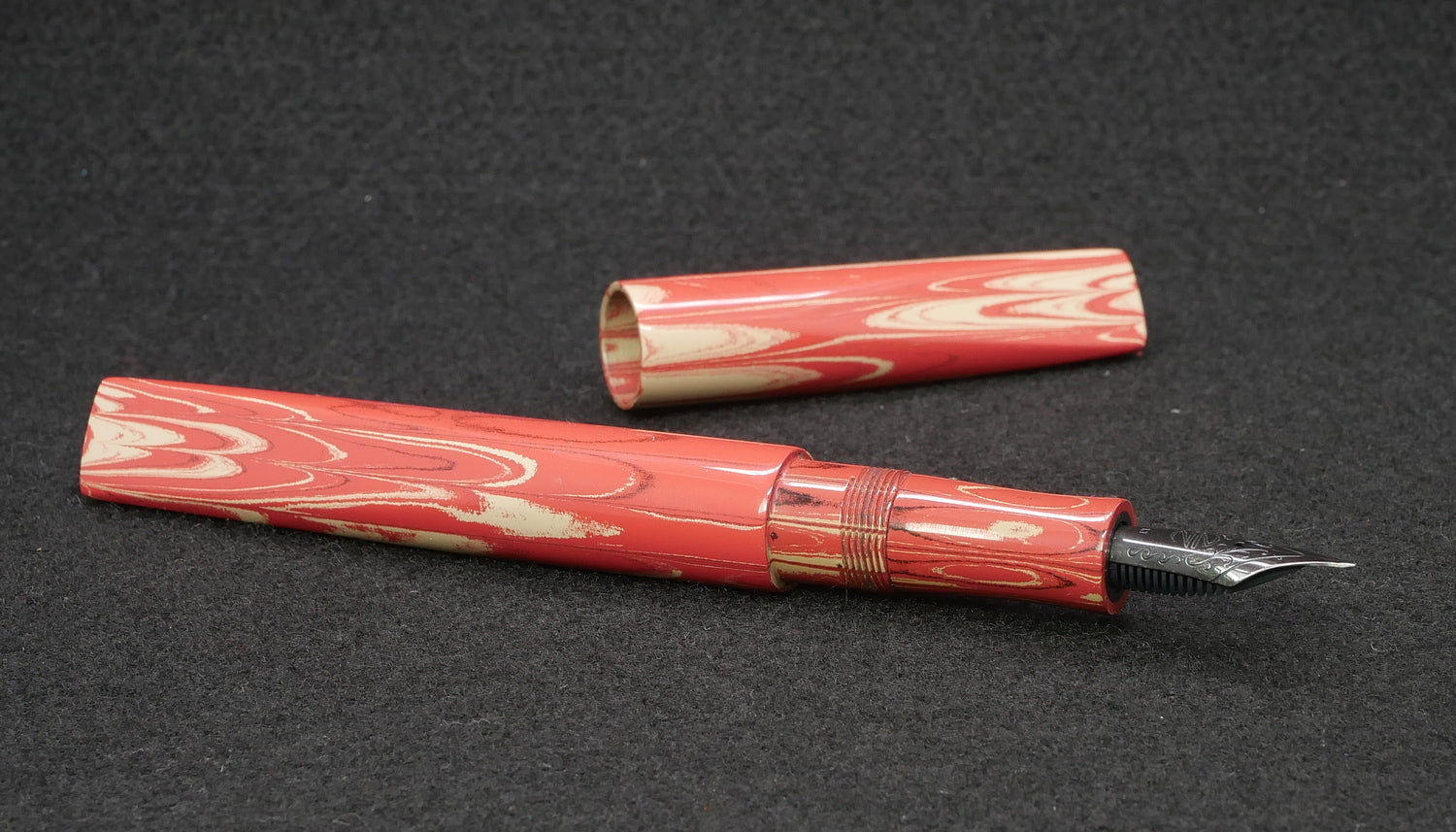 Prospector - Small - SEM Briar no. 5 ebonite - Jowo #6 nib