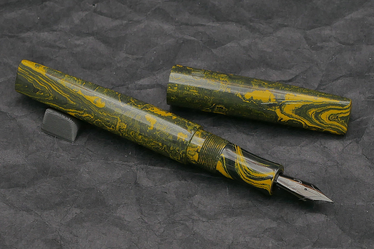 Prospector - Medium - Wasp ebonite - #6 nib