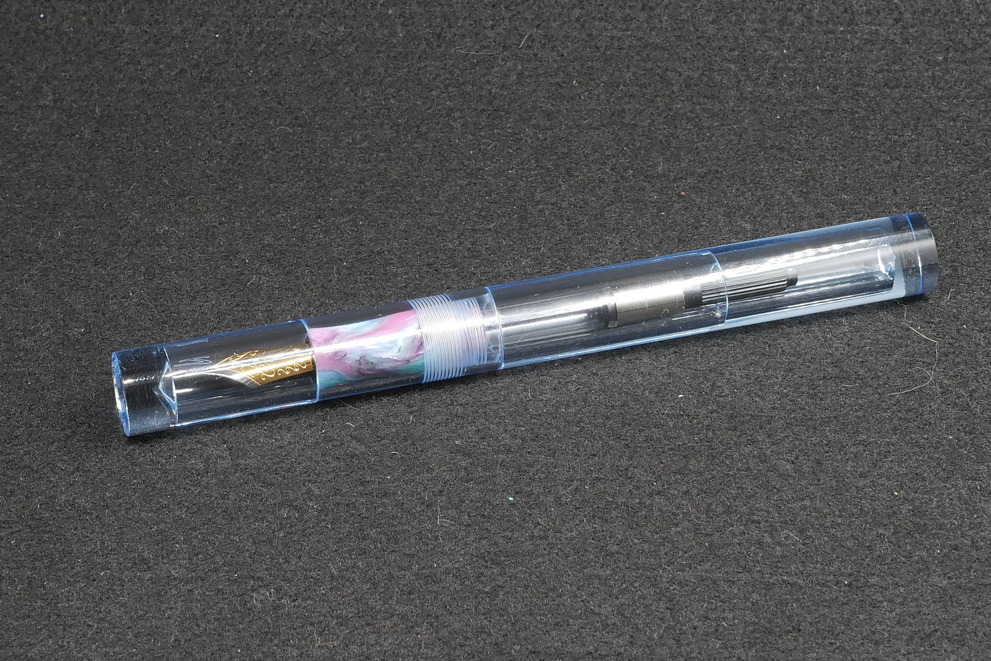 Shinobi - small - Clear blue and CORRL Creations resin section - Jowo #6 nib