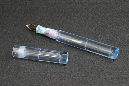 Shinobi - small - Clear blue and CORRL Creations resin section - Jowo #6 nib