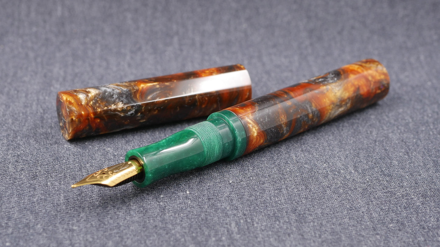 Shinobi - medium - Muttblank Brown and Green resins - Jowo #6