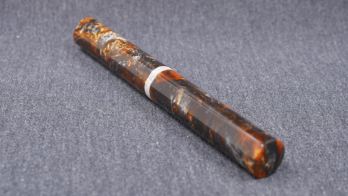 Shinobi - medium - Papa J White/Gold & Muttblank Brown resins - Jowo #6