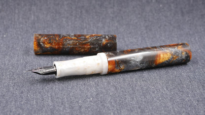 Shinobi - medium - Papa J White/Gold & Muttblank Brown resins - Jowo #6