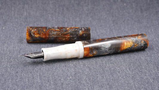 Shinobi - medium - Papa J White/Gold & Muttblank Brown resins - Jowo #6