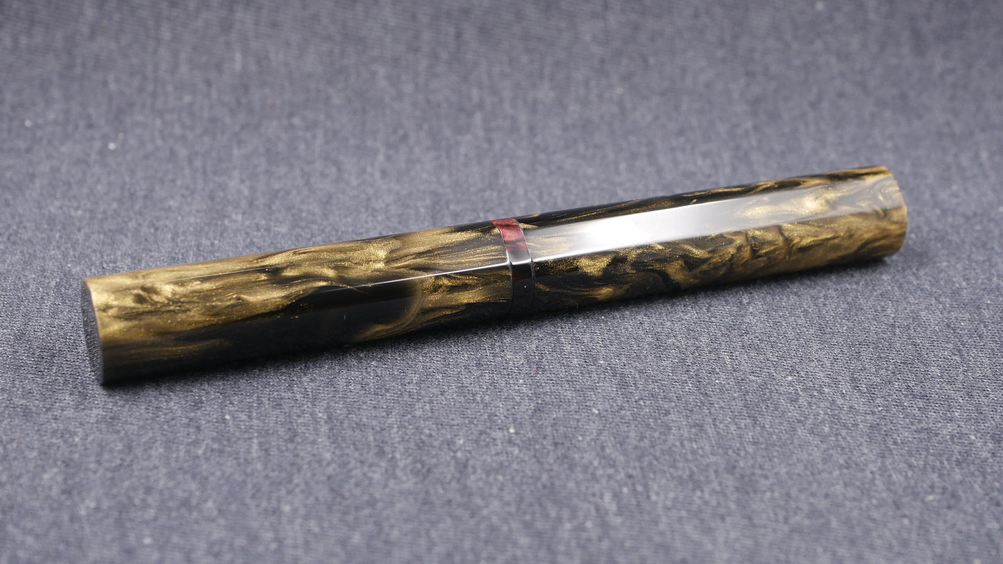 Shinobi - medium - CORRL Black Gold and Red Black resins - Jowo #6