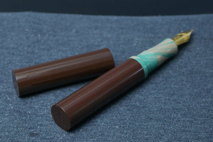 Shinobi - Large - Nikko Brown and Beige Clover ebonite