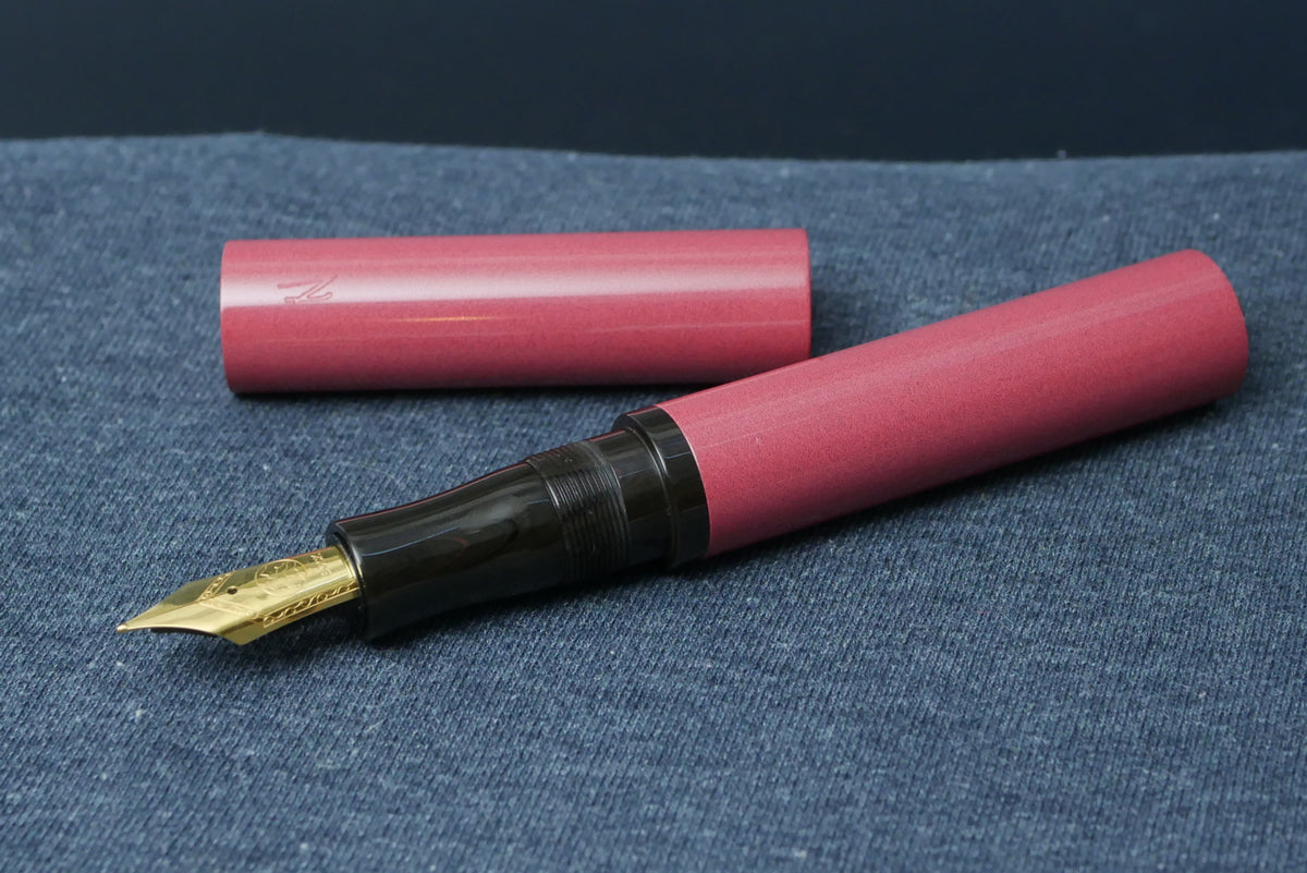 Shinobi - Large - Nikko Red and Dark Red ripple ebonite
