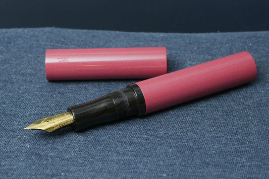 Shinobi - Large - Nikko Red and Dark Red ripple ebonite