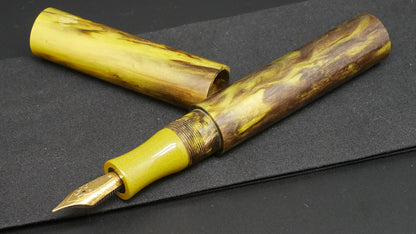 Shinobi - Large - Brooks Old Banana and Nikko solid yellow ebonite, hard matte facet - Jowo #6