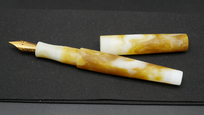 Townsend - Small – D Squared Alabaster Stone - matte - #6 nib