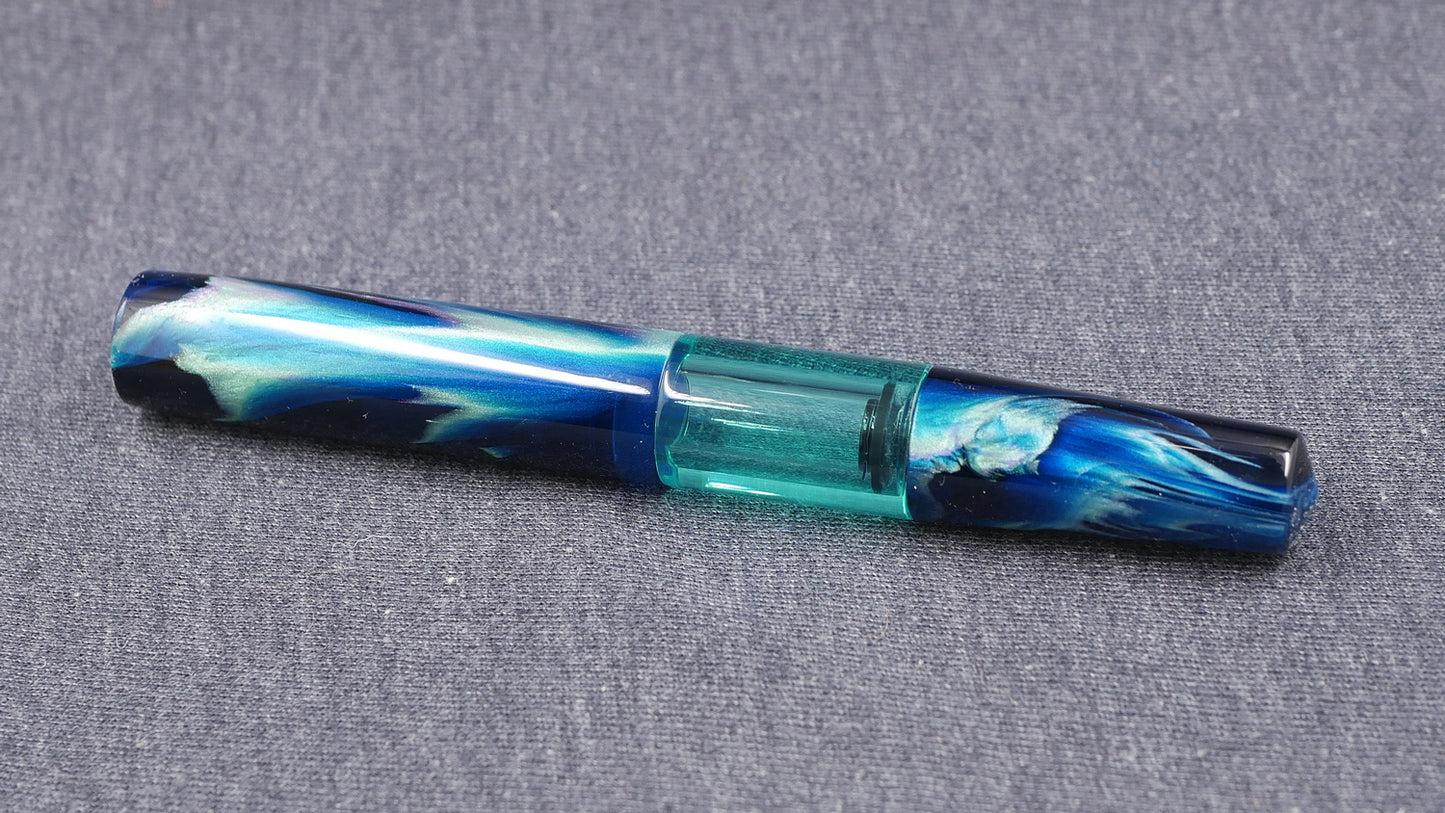Townsend - Large – CORRL Cenote resin - syringe filler - #8 and #6 nib
