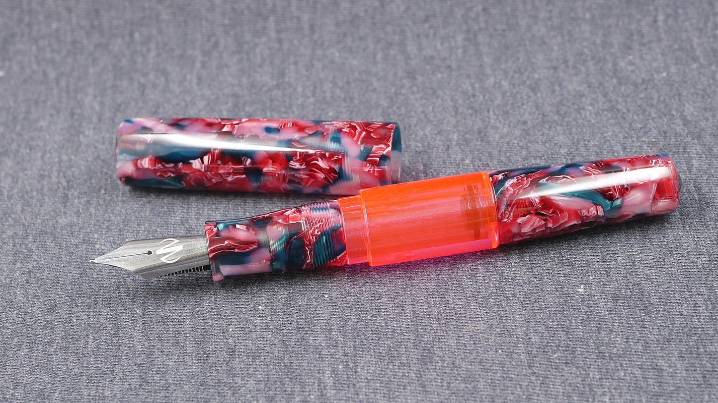 Townsend - Large - Flowery fleck cellulose acetate - syringe filler - #8 and #6 nib