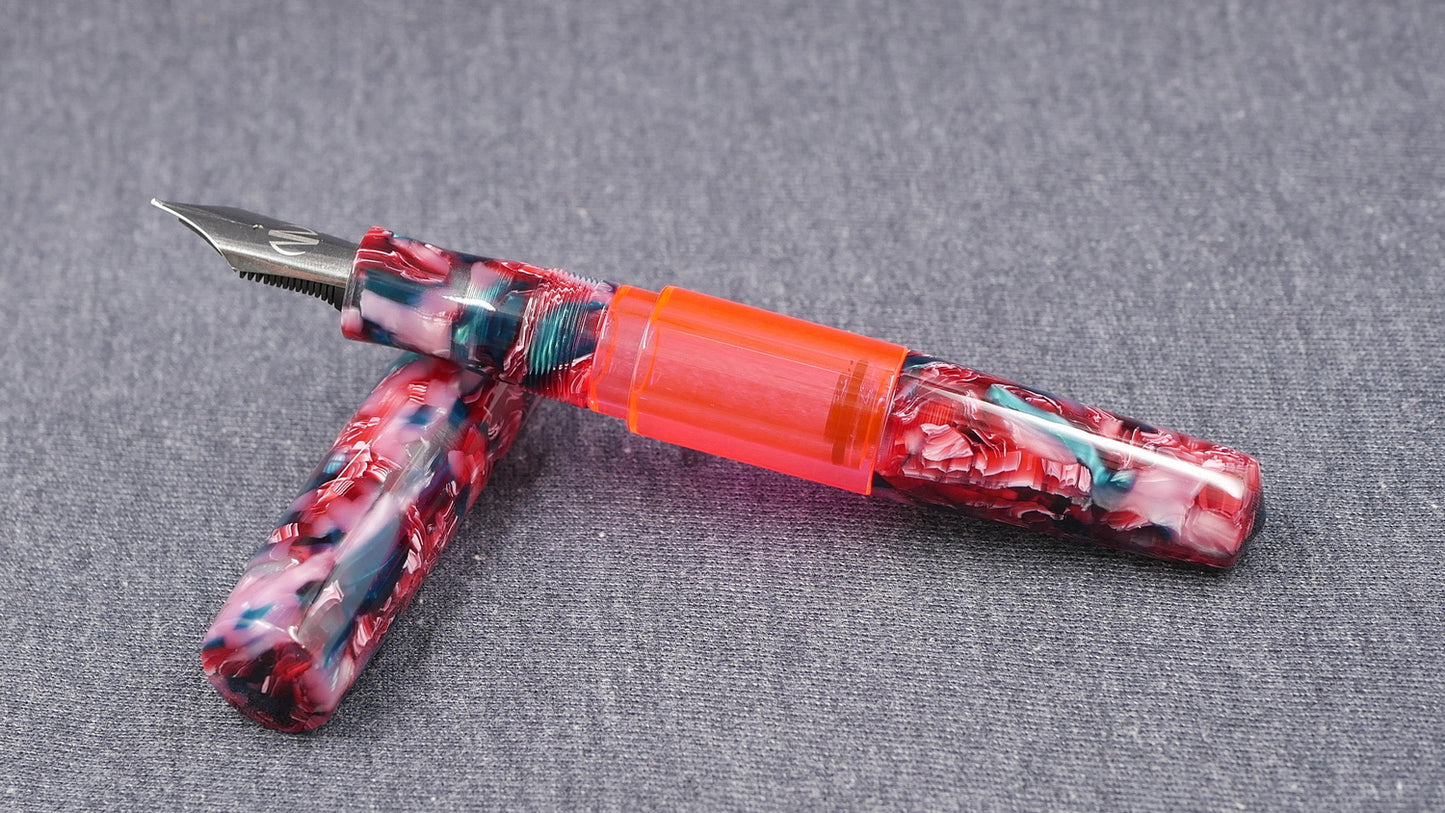 Townsend - Large - Flowery fleck cellulose acetate - syringe filler - #8 and #6 nib