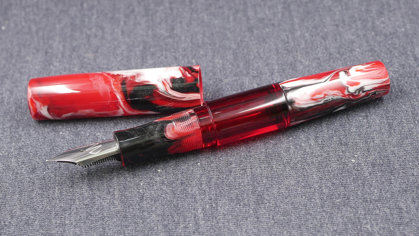 Townsend - Large - Fountain Telling chocolate covered strawberries resin - syringe filler - #8 and #6 nib