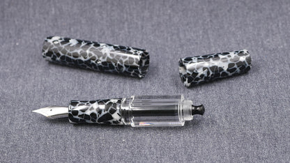 Townsend - Large – Oreo Acetate - syringe filler - #8 and #6 nib