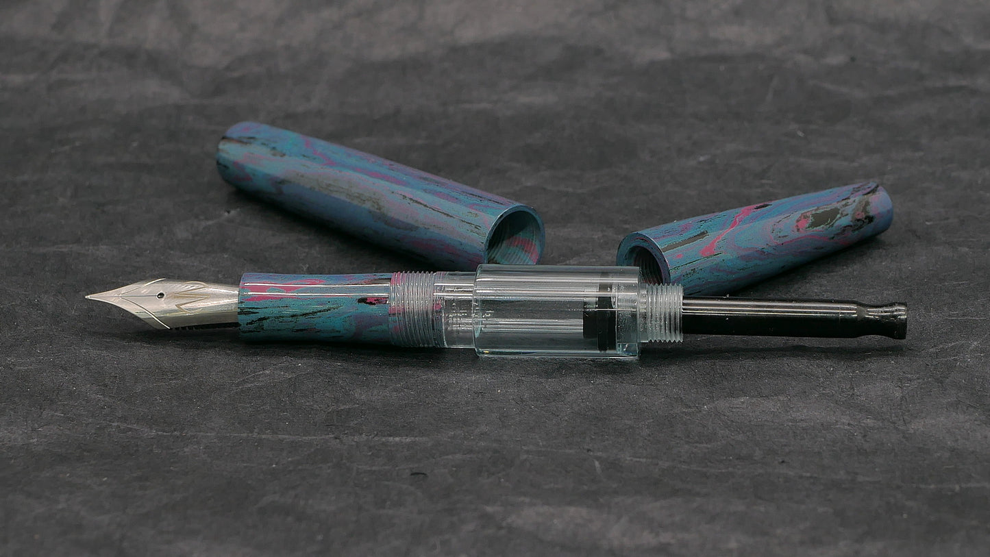 Townsend - slim – Deep Blue ebonite - syringe - #6 nib