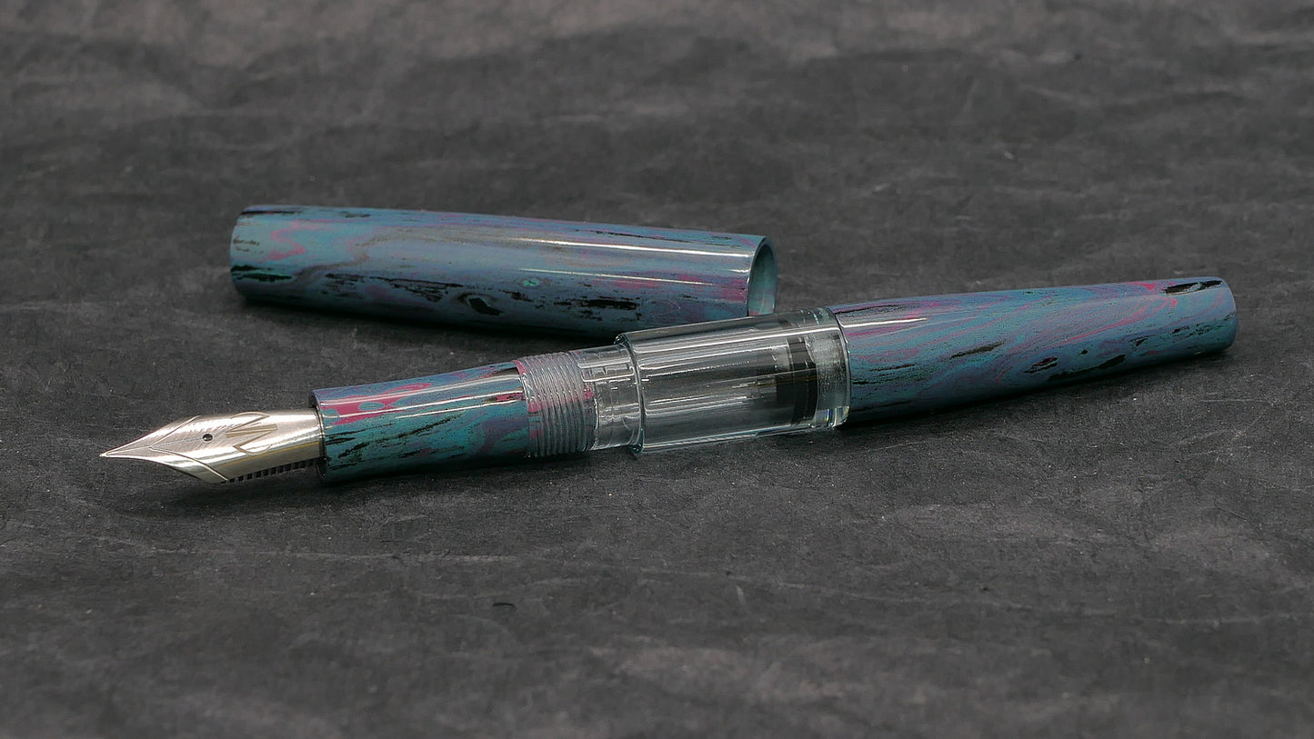 Townsend - slim – Deep Blue ebonite - syringe - #6 nib