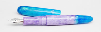 Majestic - Medium -  D Squared Purple/Blue resin -  #6 nib -